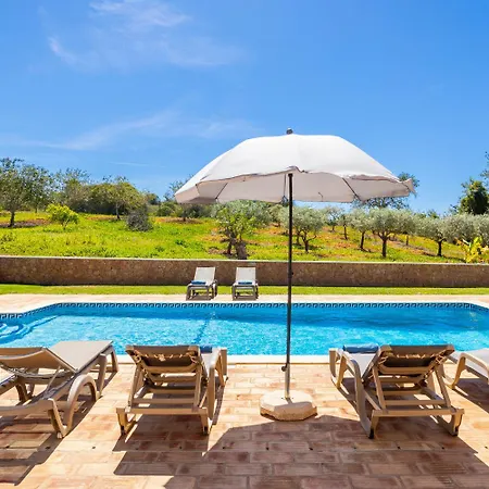 فيلة Quinta Monte Dos Avos