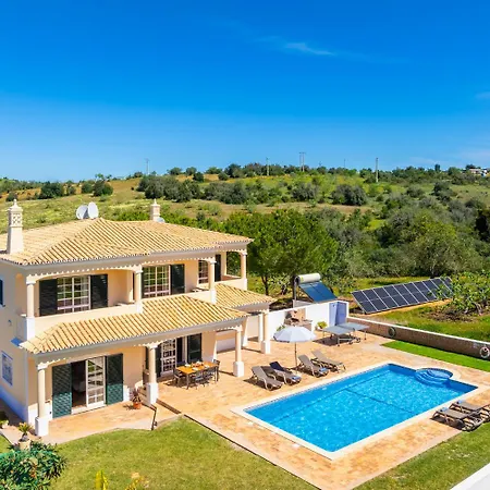 Quinta Monte Dos Avos *